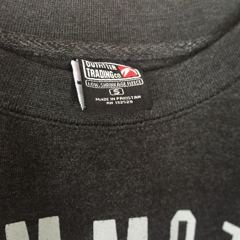 Outfitters Trading Co. Sweater  Small - Picture 5 of 6